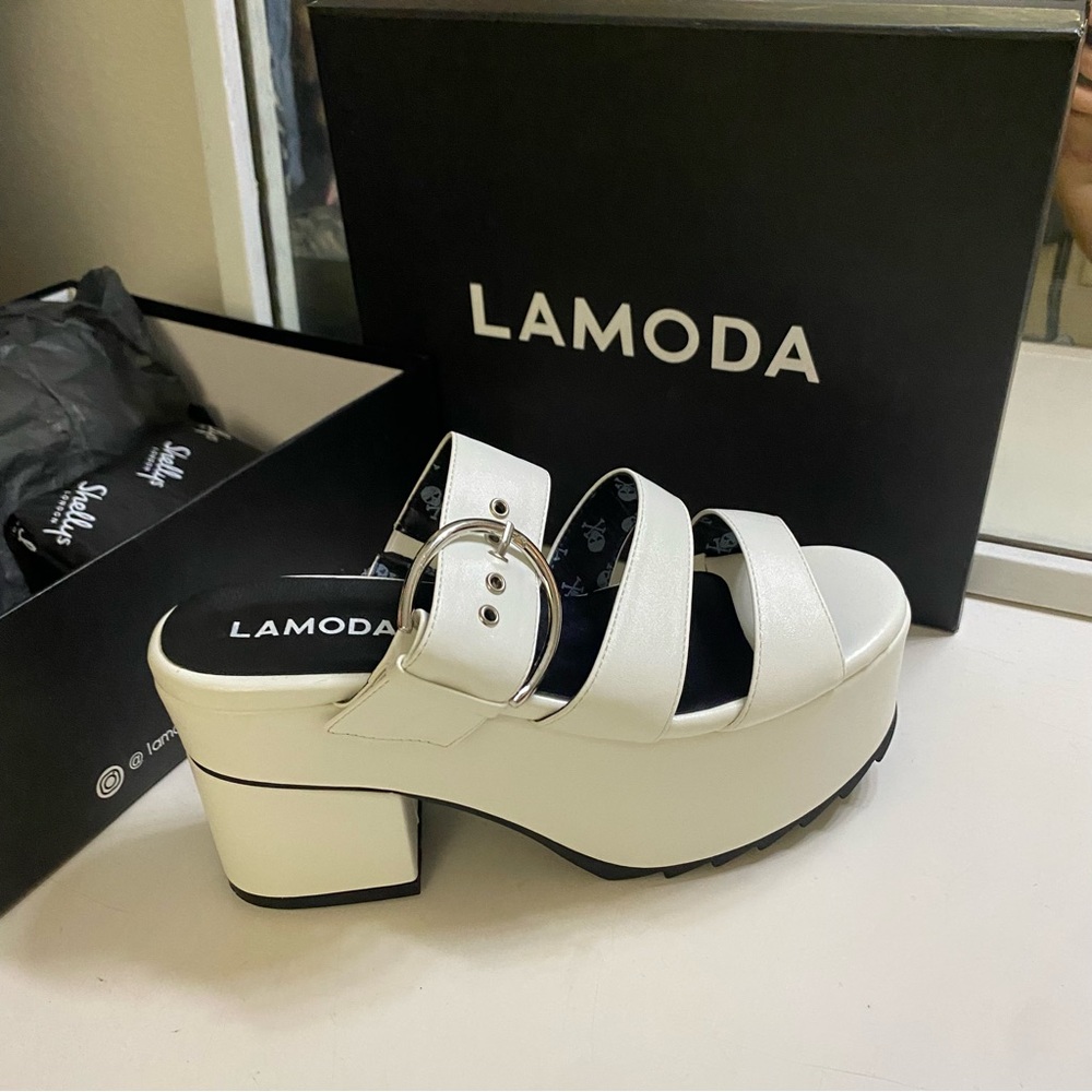 White platforms